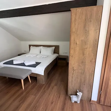 Penzion Noya Guest Beli Osŭm